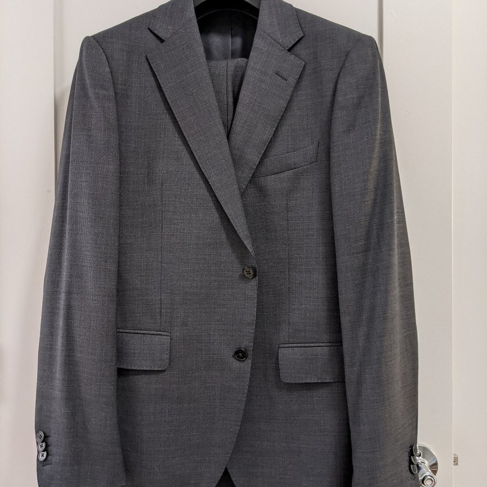 Grey Boggi Milano Suit - 52 R - Brand New!